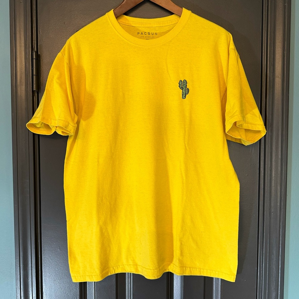 ☀️ PacSun Cactus Embroidered T-shirt
